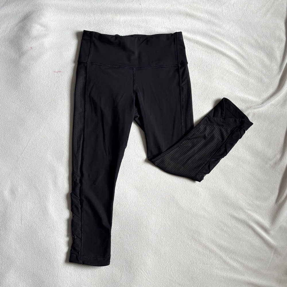 Lululemon Crop - Picture 3 of 8